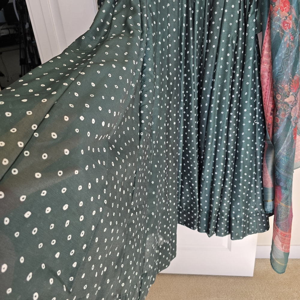 Idaho Anarkali Pishwas Maxi Dress - 42" XL Green (Indian Size 3XL) - Picture 9 of 16